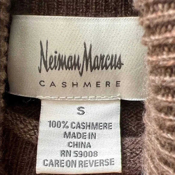 Neiman Marcus Cashmere Turtleneck Sweater Dress - brown - Picture 3 of 6